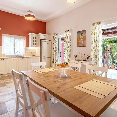 Elies Corfu Villa *