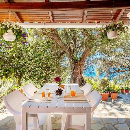 Elies Corfu *